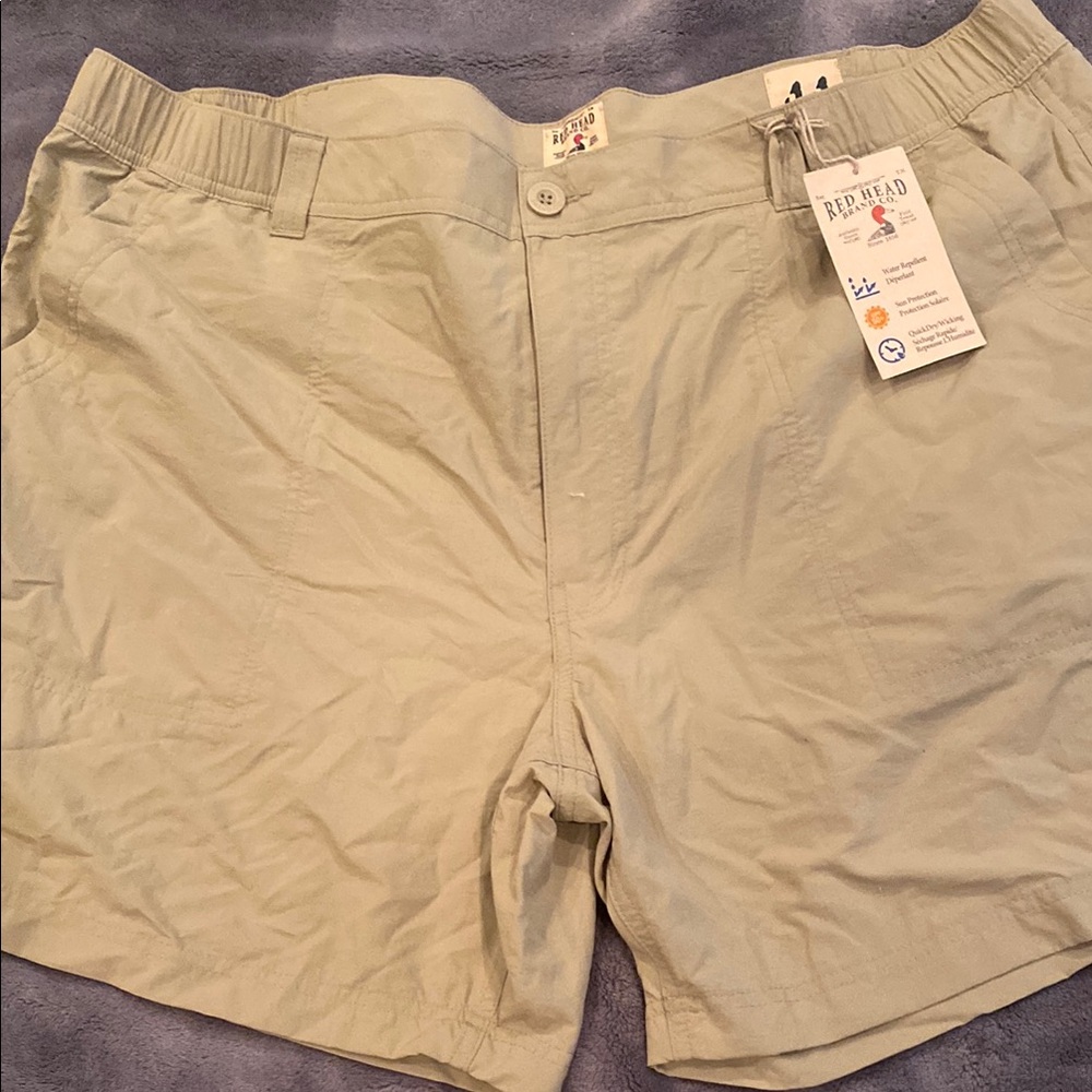 RedHead Tan Cargo Shorts Relaxed Fit